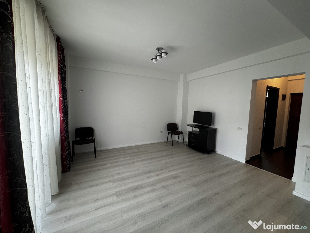 Vand Garsoniera Residence Militari