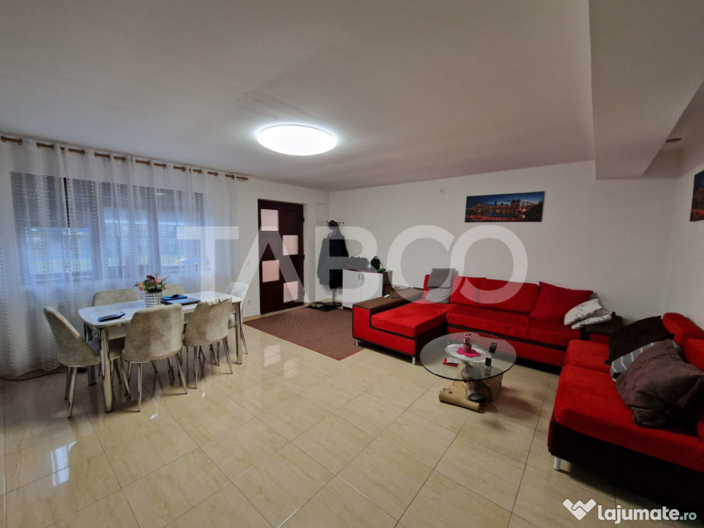 Duplex 6 camere mobilat si utilat 2 locuri de parcare curte