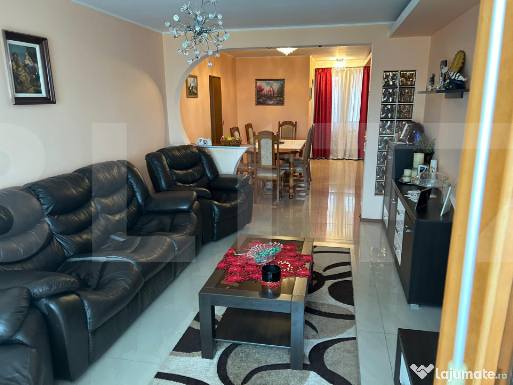 Apartament 4 camere decomandat zona Primaverii