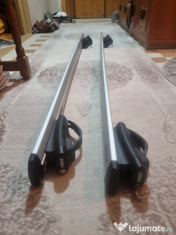 Bare Thule wing cu capete universale