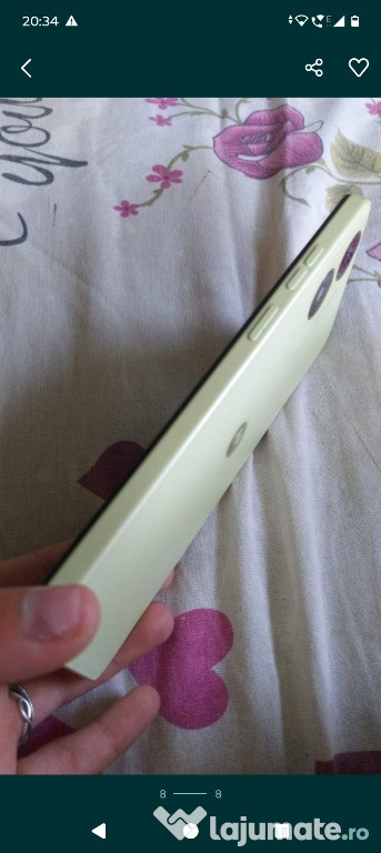 Vând sau schimb Motorola e14