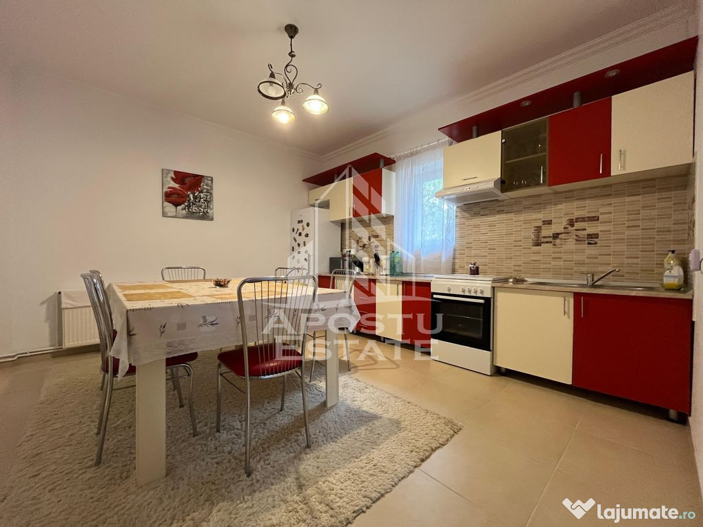 Casa la curte comuna zona Odobescu, doar 4 locatari, grad...