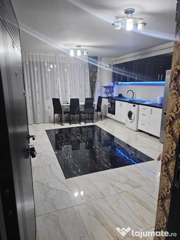 Apartament 2 camere semidecomandat zona Stejarului