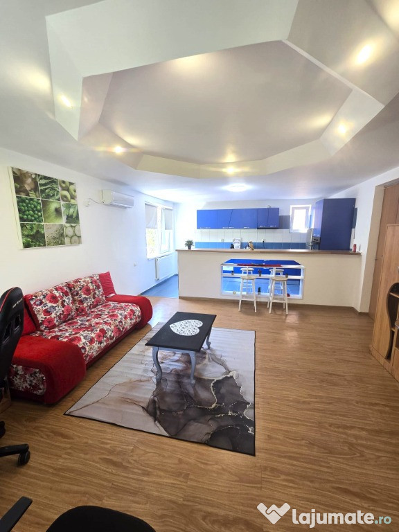 2 camere, vilă, curte, parcare, intrare separata, centrala, Gorjului