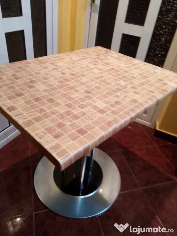 Masă pentru bucătărie