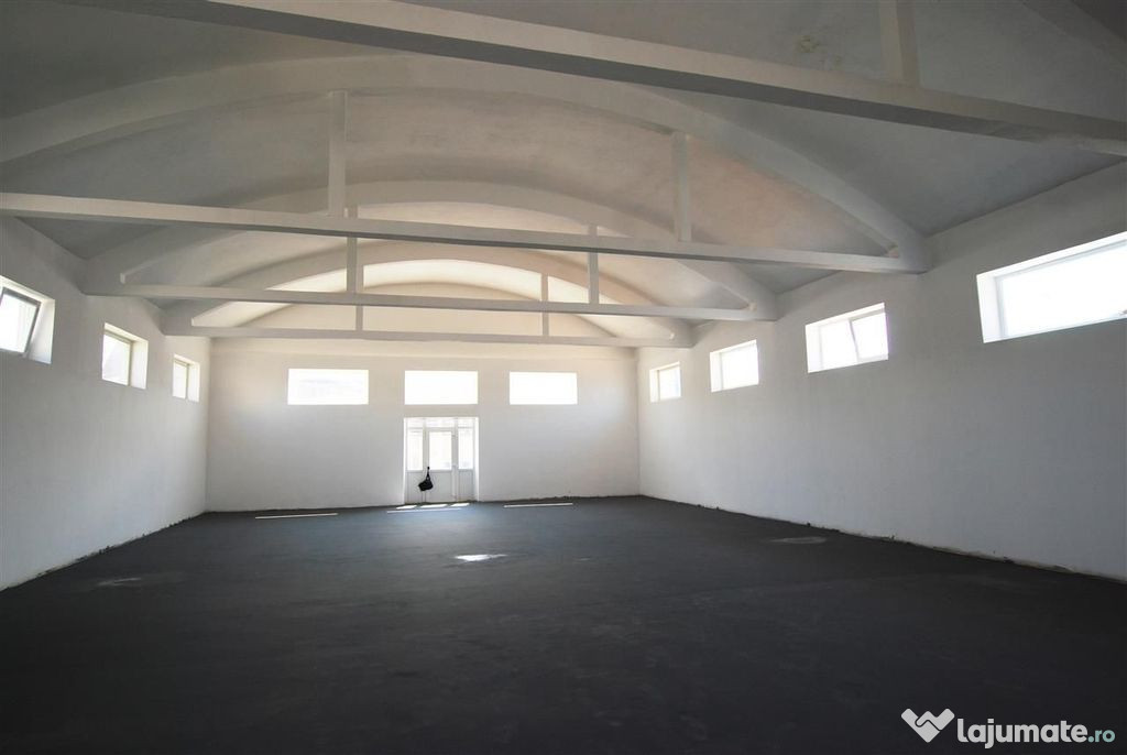 Spatiu: comercial, showroom, productie de inchiriat in Ba...
