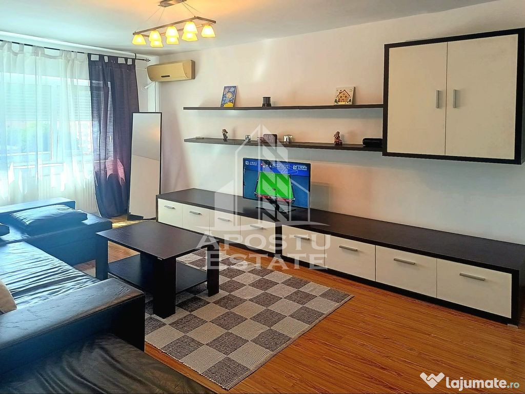 Apartament 3 camere Micalaca 82 mp