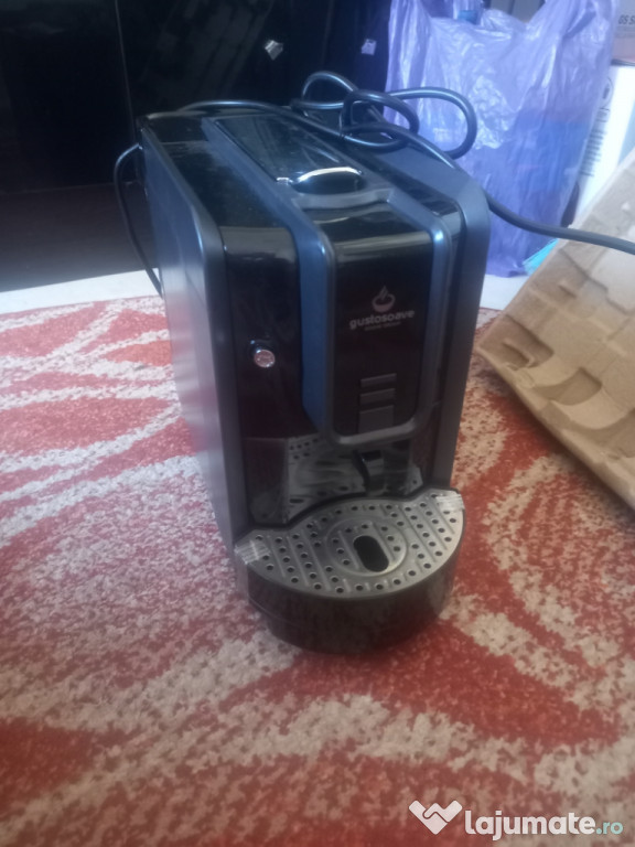 Aparat de cafea nou nouț