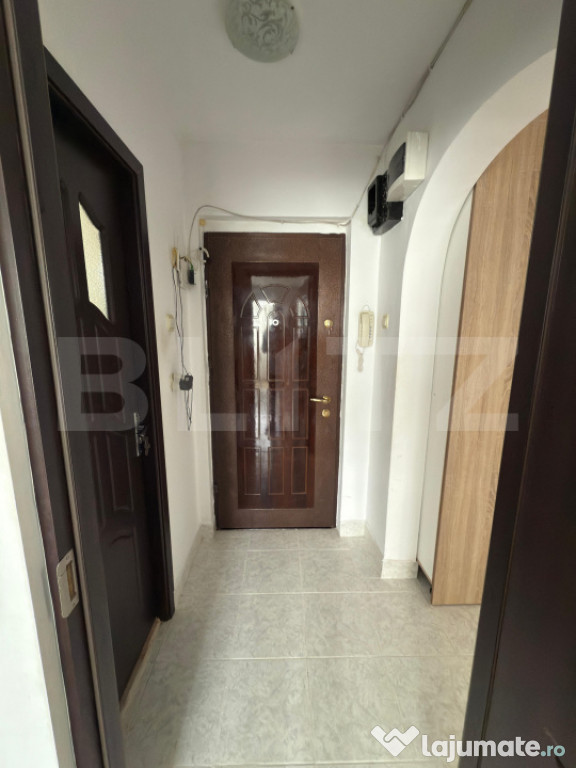 APARTAMENT cu 2 camere , 39mp,zona VEST