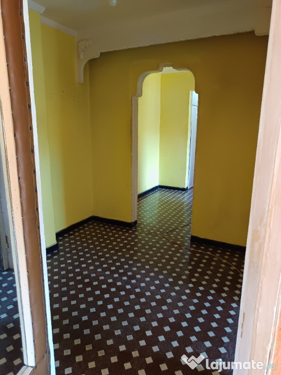 Apartament 3 camere Ostroveni