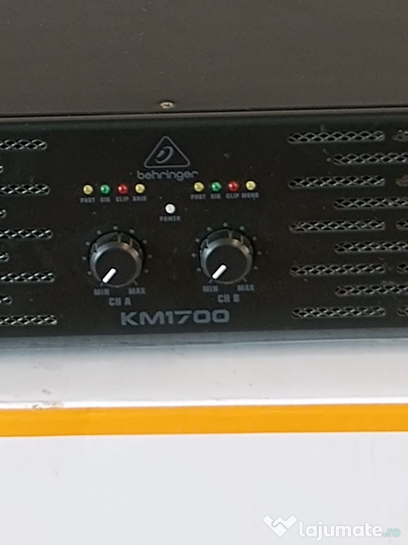 Amplificator Behringer KM 1700 ca nou