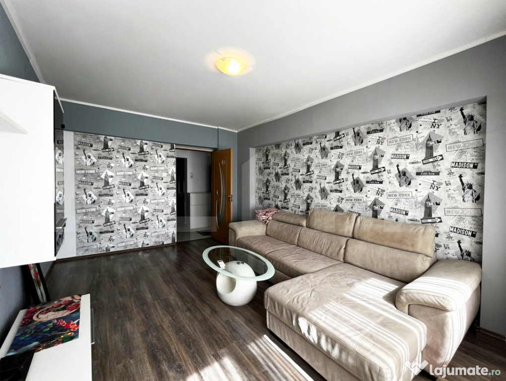 Apartament cu 3 camere - Cug