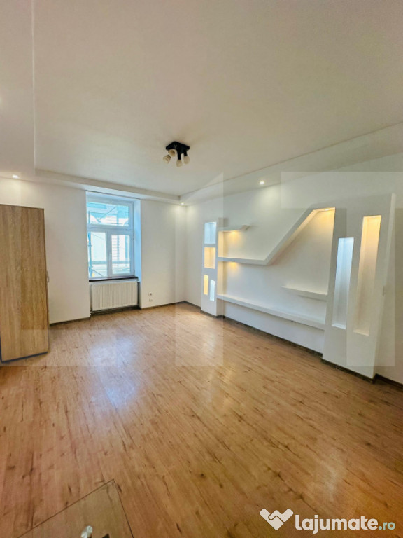 Apartament 3 camere, ultracentral, la 2 minute de Teatru