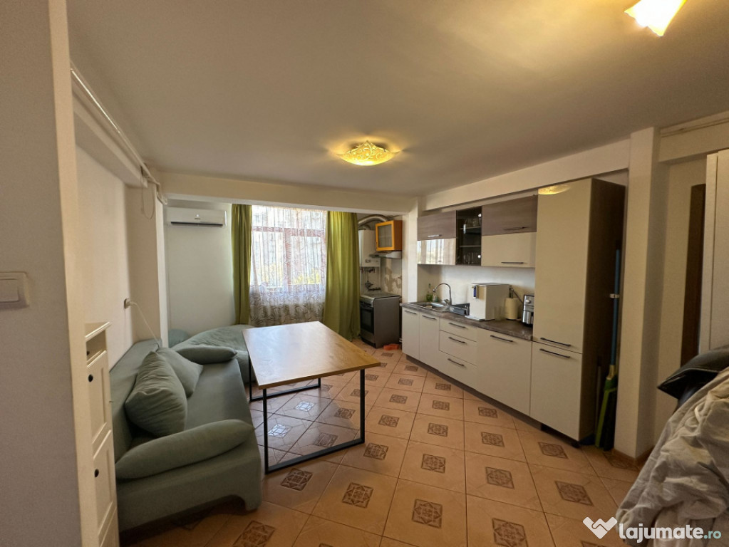 Apartament cu 3 camere de 73 mp, zona Sif Oltenia