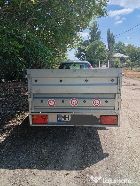 Remorcă de vânzare