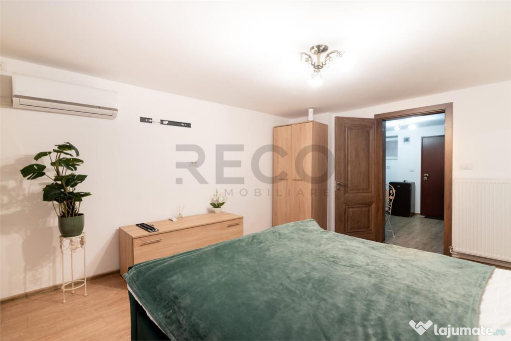 RECO . Studio Ultracentral .