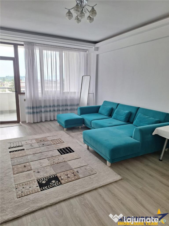 Proprietate luminoasa, structra generoasa, loc parcare, vede