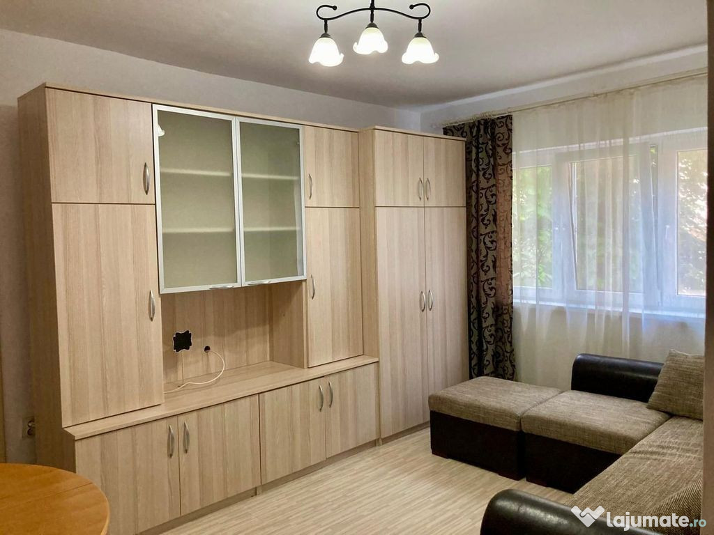 Apartament 2 camere , tip X mare, et 2, Rogerius, Comisio...