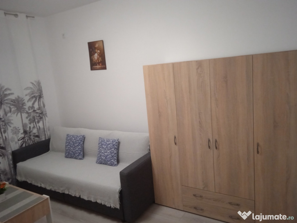 Garsonieră in Bloc Nou Militari Shopping Proprietar tva 0%.