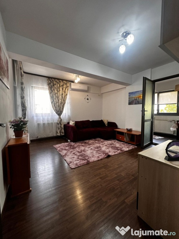 3 Camere 2 bai 2 balcoane ,de vanzare i Drumul Fermei 10 min metrou