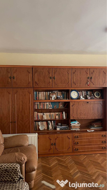 Apartament 3 camere - Faleză Nord