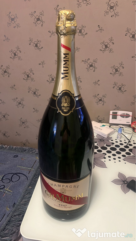 Vand o sampanie 6 litri G H . MUMM