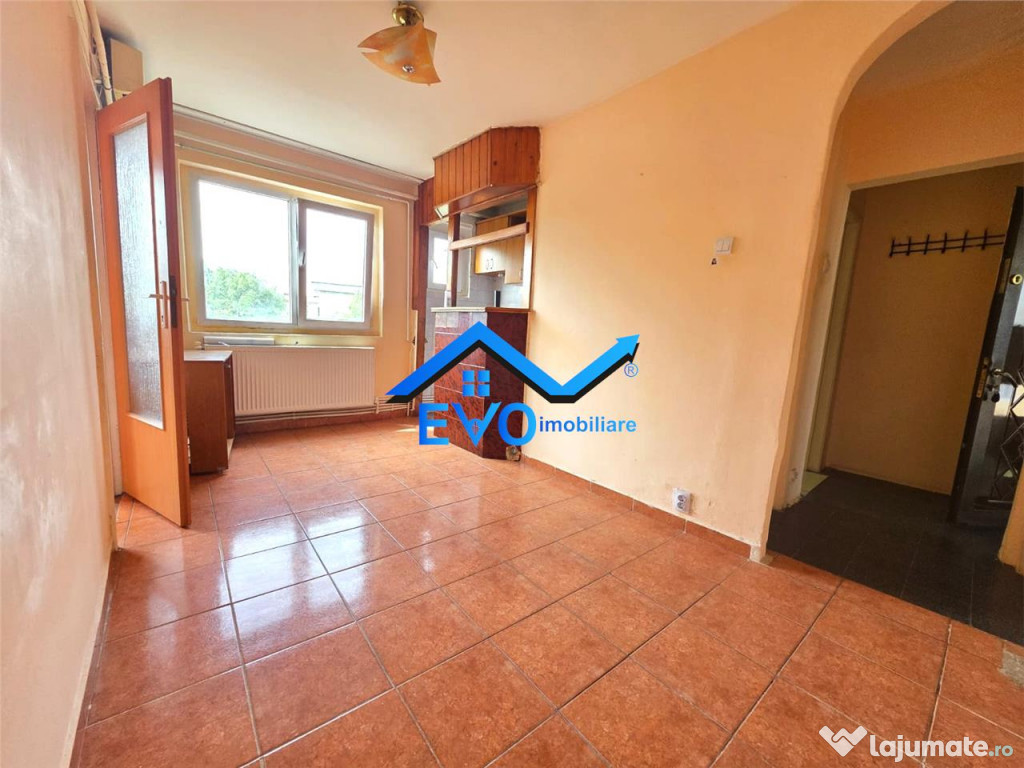 Apartament cu 3 camere , bloc fara risc , zona Cantemi