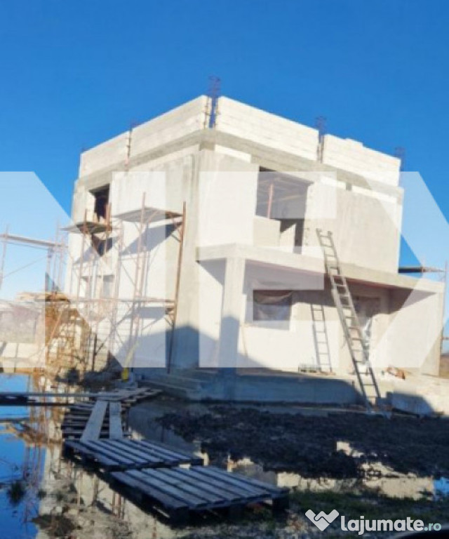 Casă / Vilă 3 camere de vânzare în Albota, zona Central?