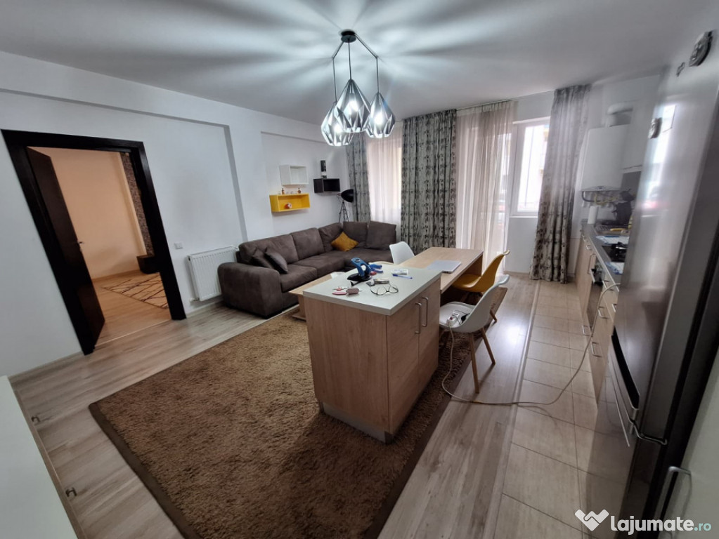 Apartament 3 Camere 73 mp Tractorul