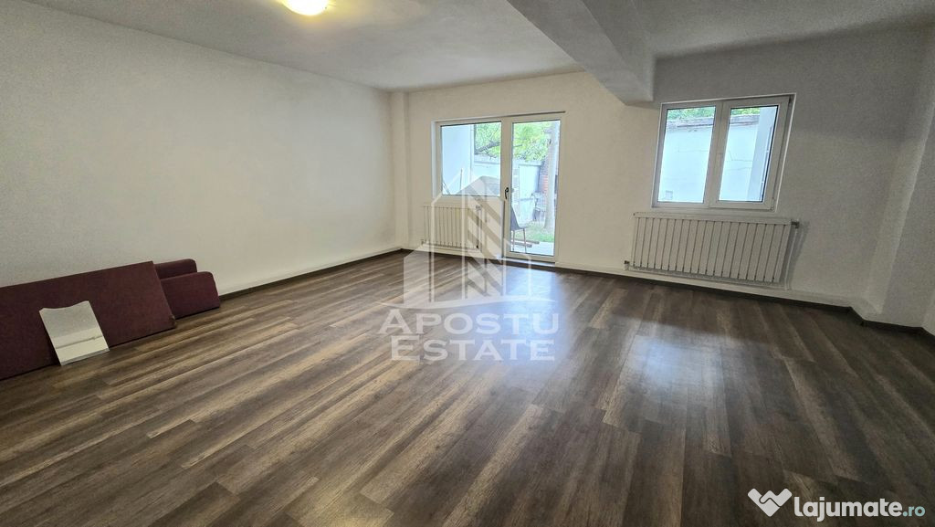 Duplex cu 5 camere si 3 bai, centrala proprie, zona Lipovei