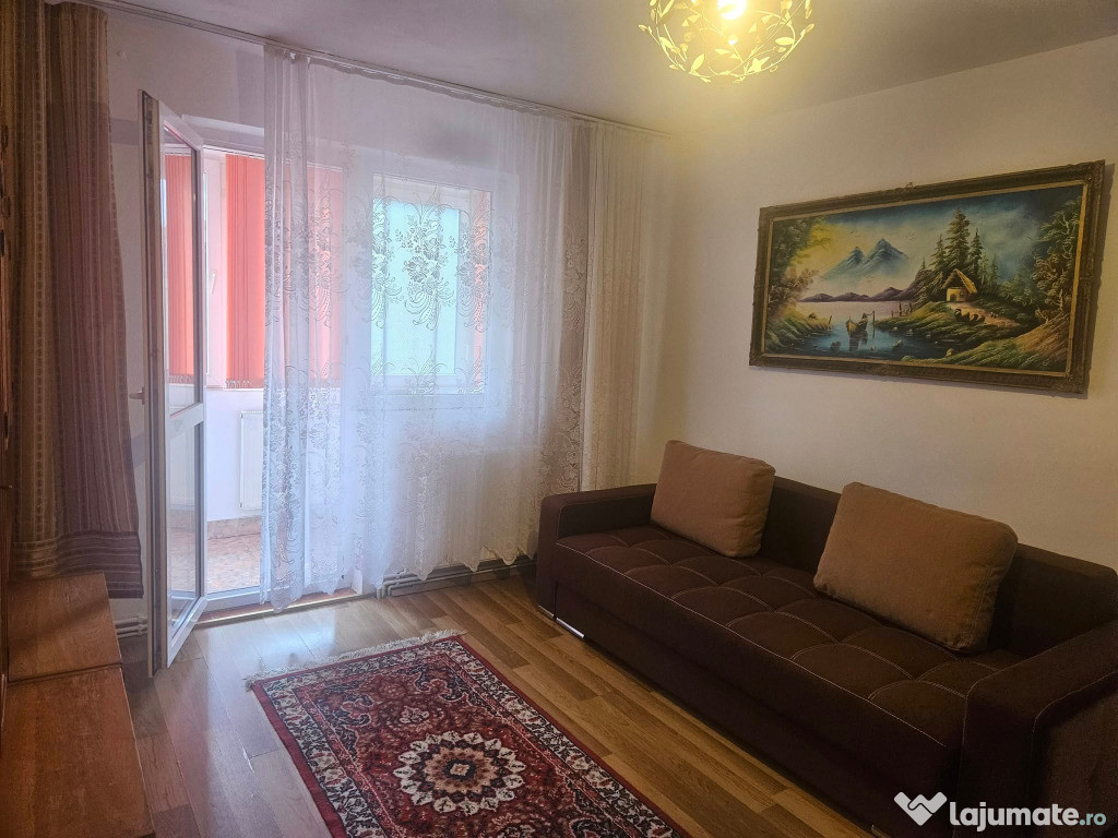 Apartament de 2 camere zona Centrul Civic