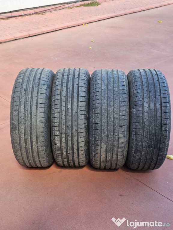 Dunlop 225/ 55 R 18