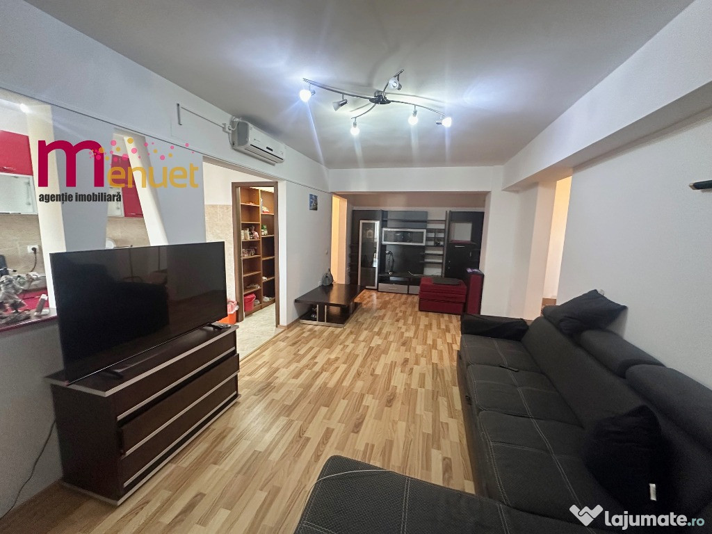 Apartament 2 camere,zona Centrala,etaj 2