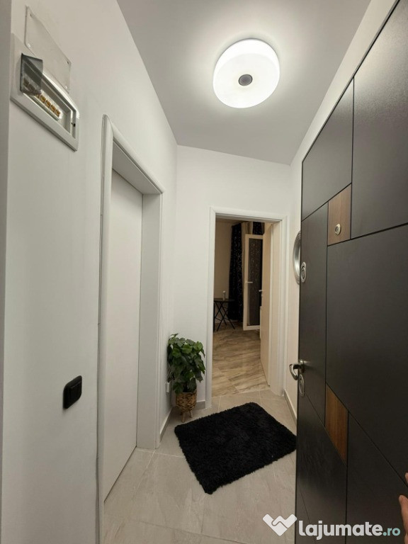 Garsoniera de inchiriat, str.Nazuintei, Bragadiru