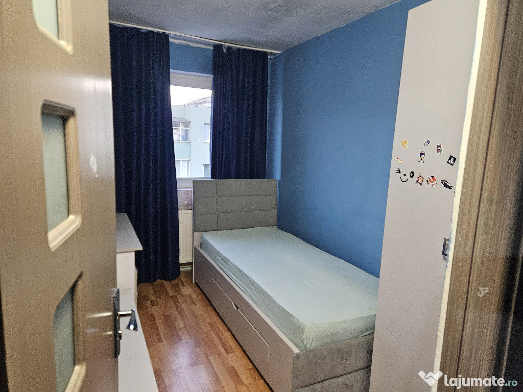 Apartament de 3 camere zona ASTRA