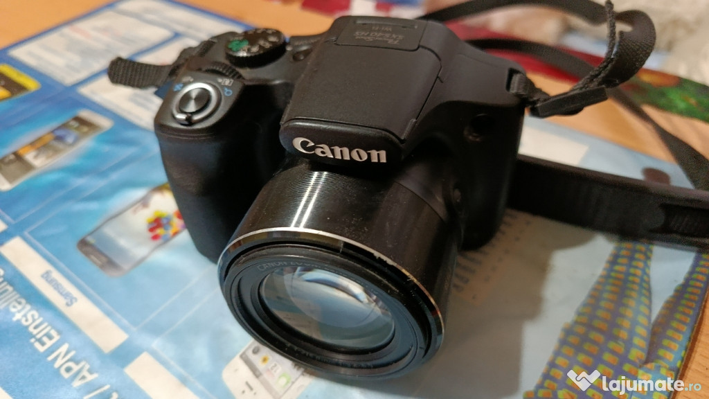 Vând aparat foto canon sx540