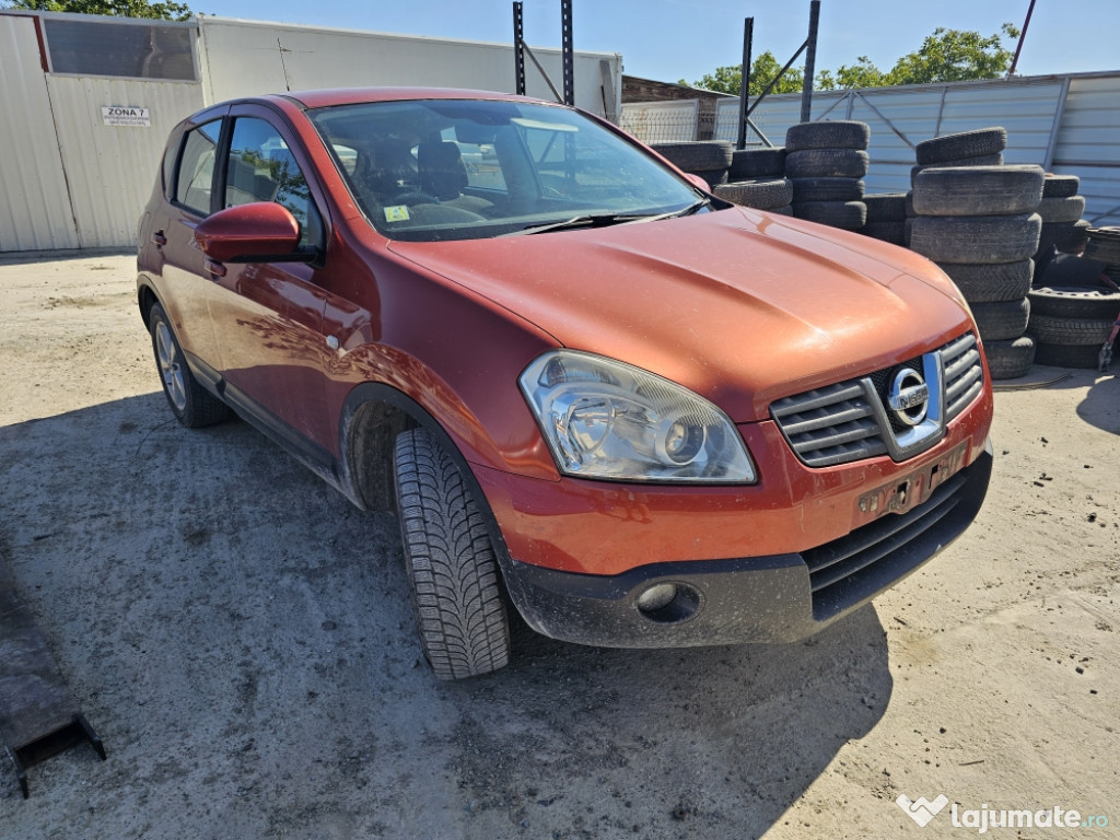 Dezmembrez Nissan Qashqai