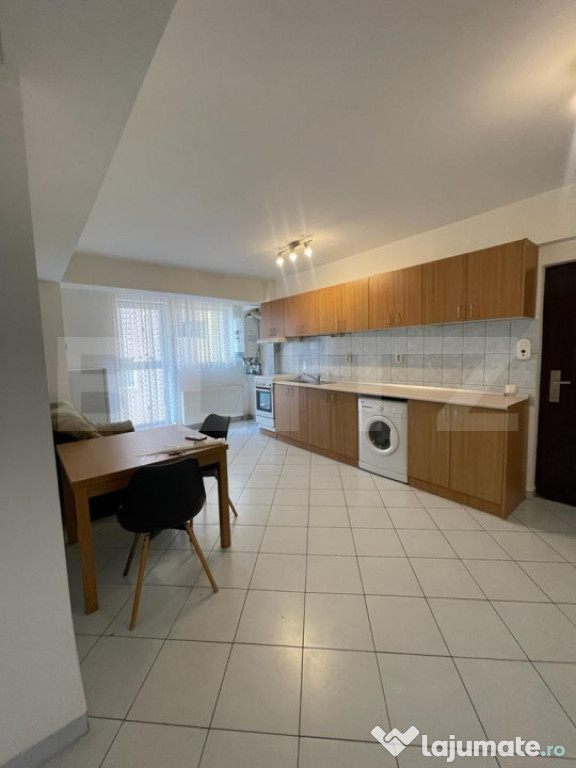 Apartament 2 camere, 39 mp, zona Stejarului
