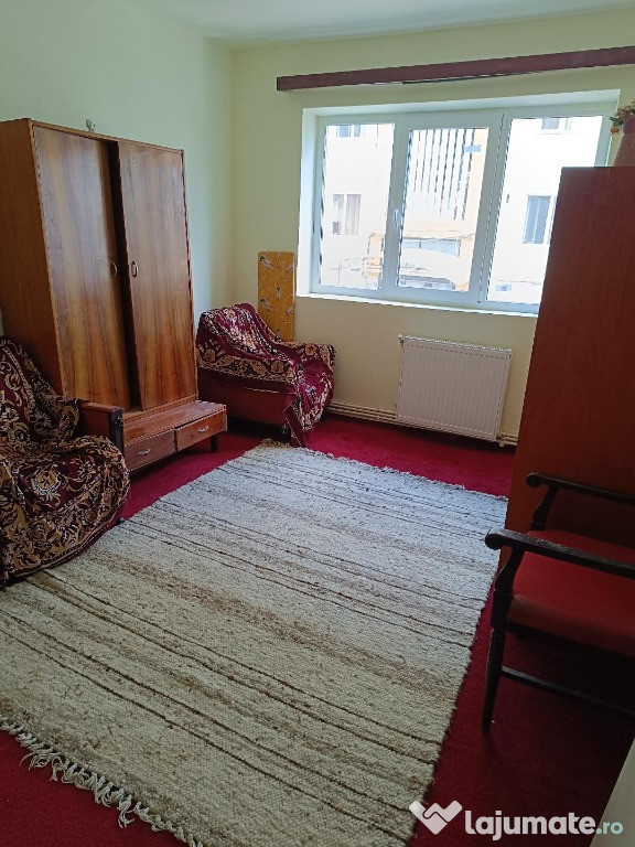 Apartament 2 camere etaj 1