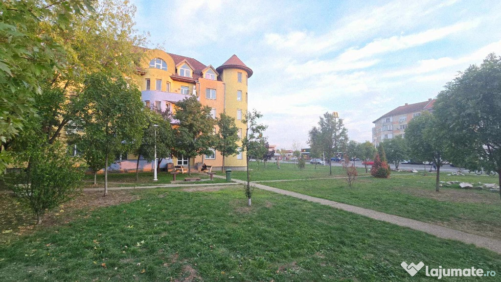 Apartament 3 cam. de închiriat, str. Ștefan cel Mare/bloc ANL
