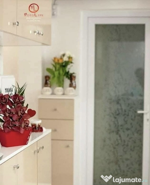 Închiriez apartament