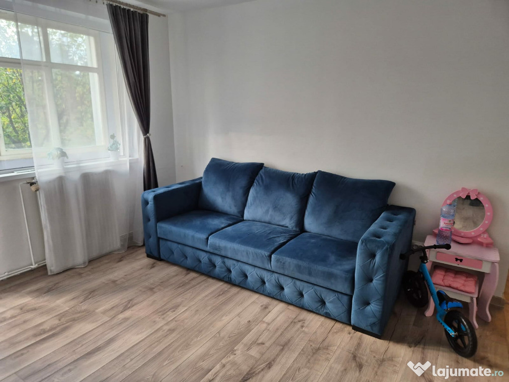 Apartament de 2 camere zona Astra,str Saturn,