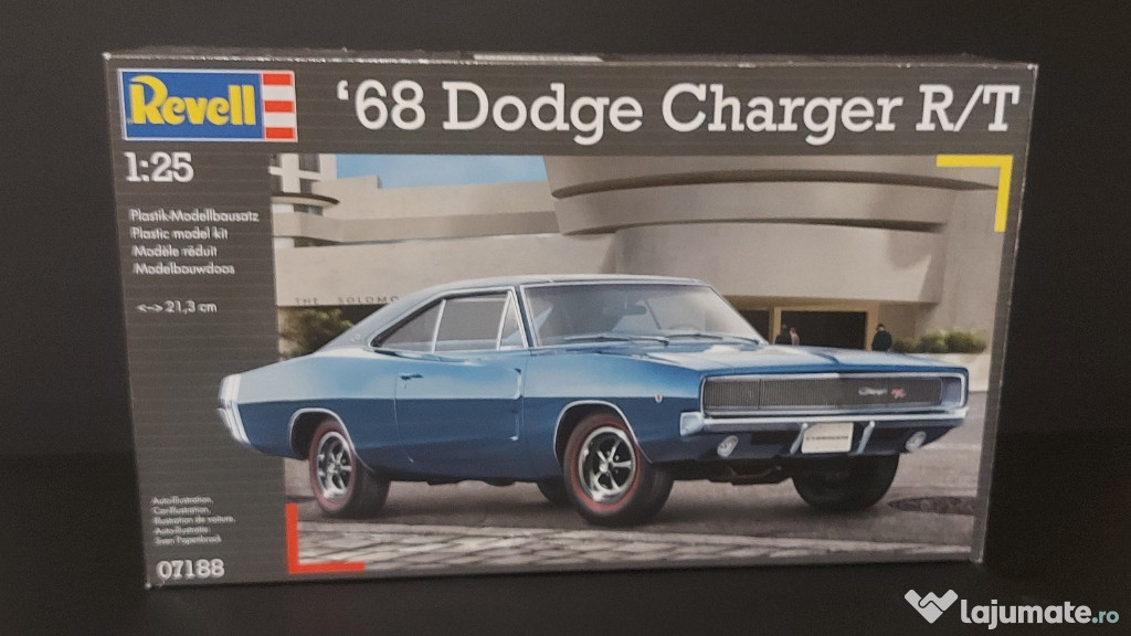 Macheta kit Dodge Charger 1968 Revell