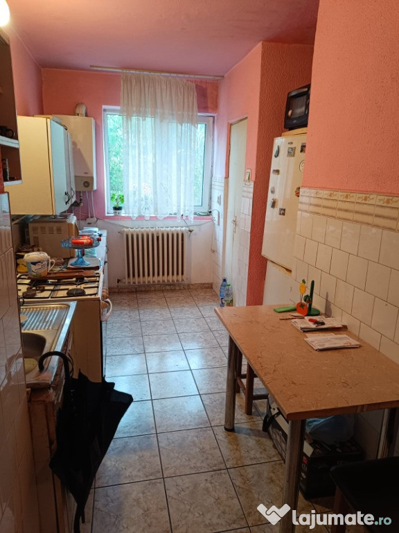 Apartament 2 camere ET 4 acoperit Decebal