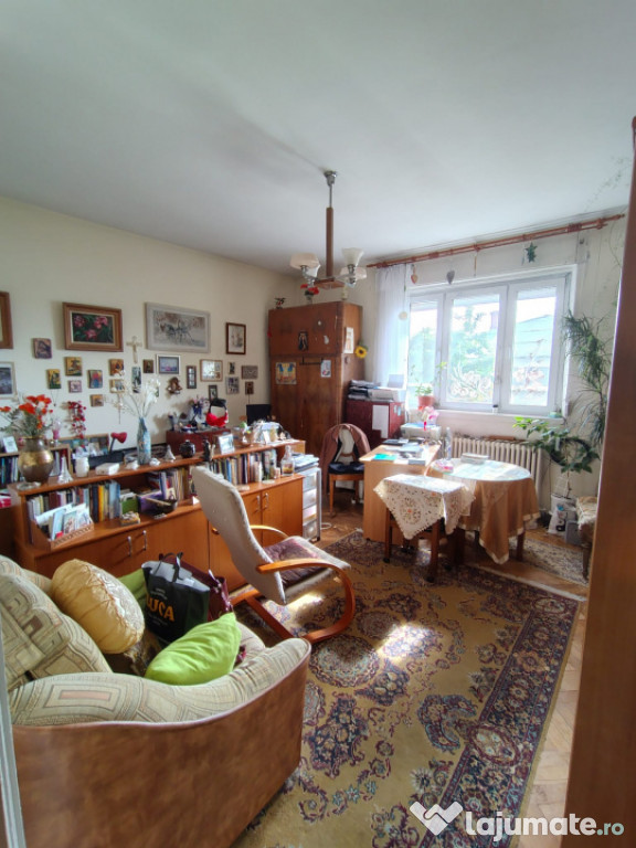 Apartament 2 camere în inima Copoului –curte proprie si