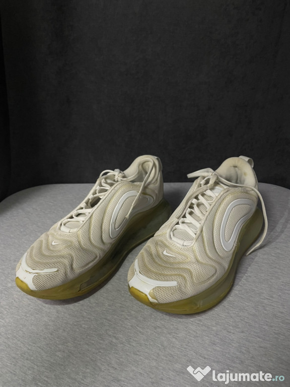 Vând adidași Nike Air-Max