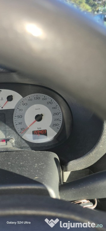 Vand Renault clio An 2007 Benzina+GPL 160000 KM