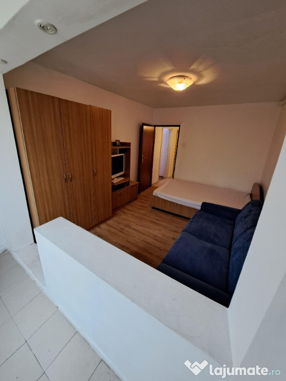 3 camere, CLASIC, metrou Pacii, zona Apusului, str Apele Vii,
