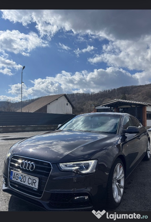 Vând Audi A5 / S Line