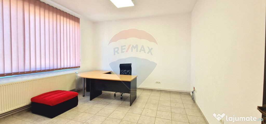 Birou de închiriat Brașov 35 mp, Uzina 2, cu parcare